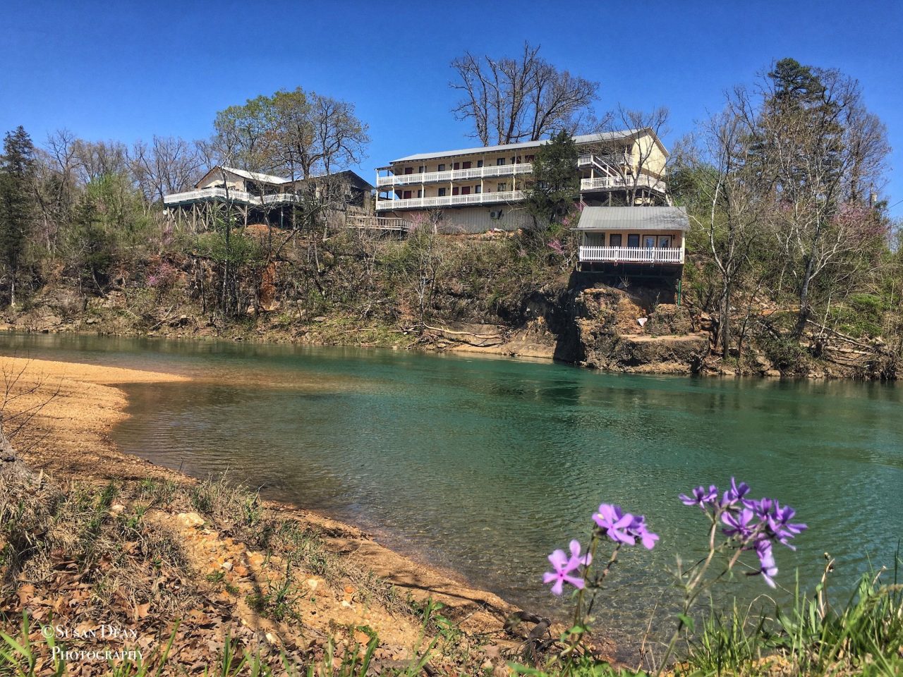 Home Jack's Fork River Resort