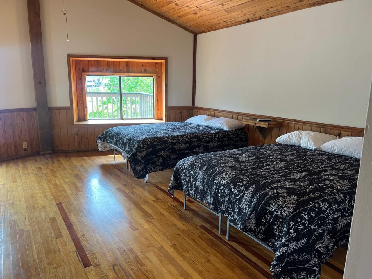 Home Jack's Fork River Resort